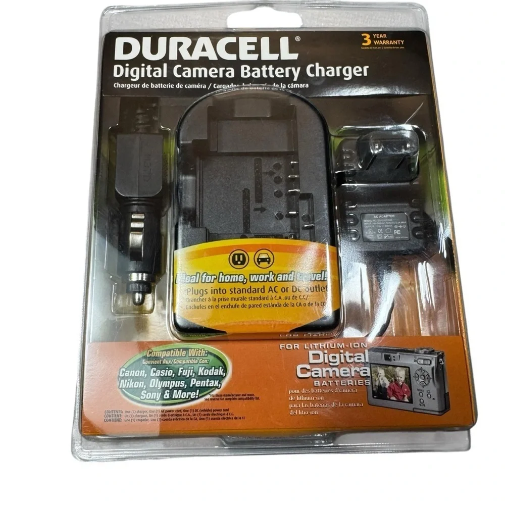 NWT New Duracell Digital Camera Battery Charger
